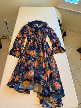 Mukzin Dress Womens M Blue Floral Tiger Print High Low Tie Neck Long Sleeve